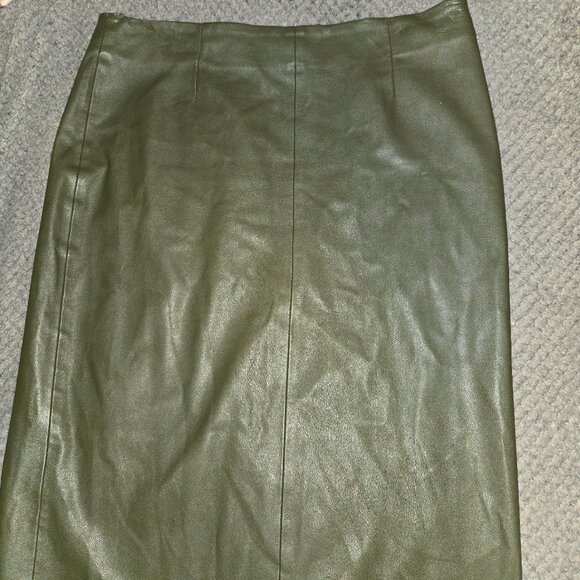 Olive Zara basics midi skirt - Picture 1 of 4